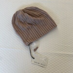 Barefoot Dreams Ribbed Beanie